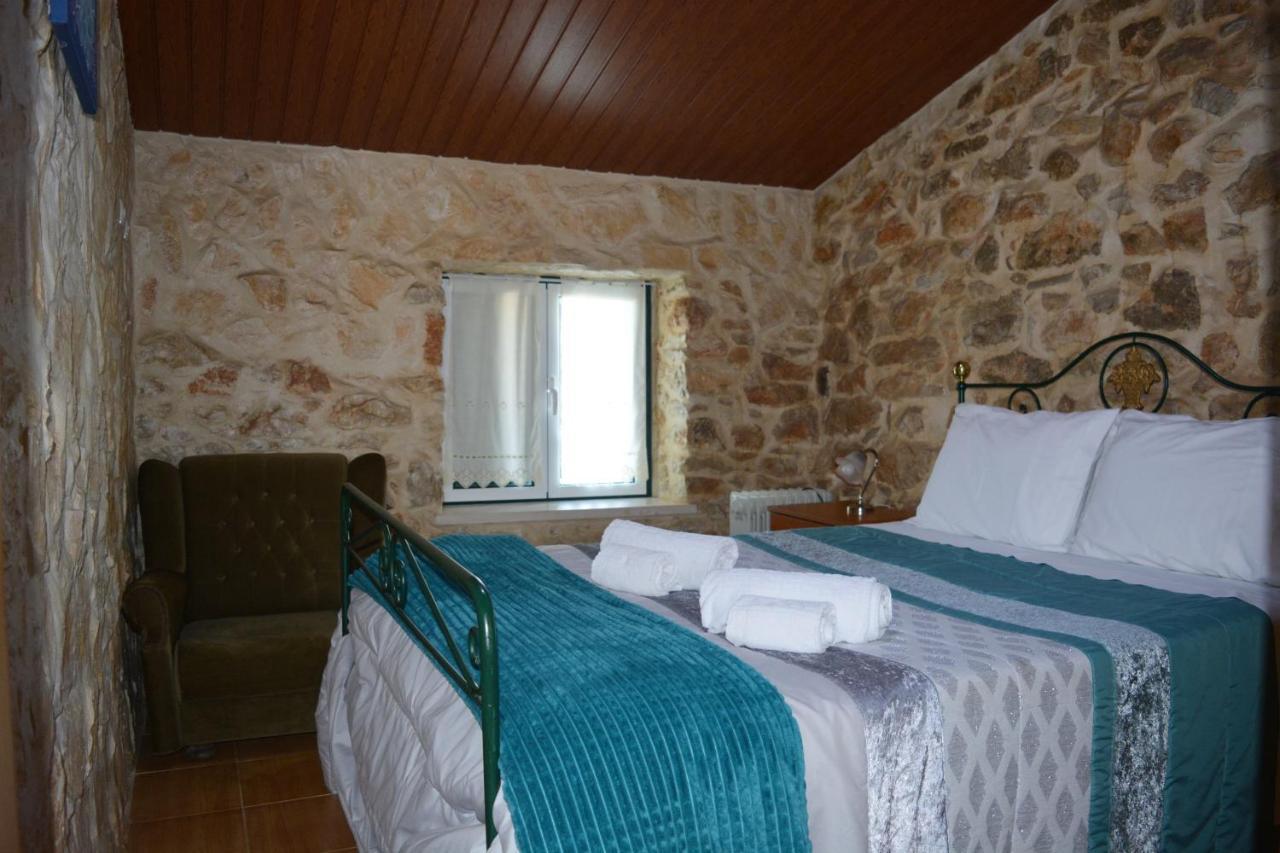 הוילה אנסיאו Casa Da Pedra מראה חיצוני תמונה